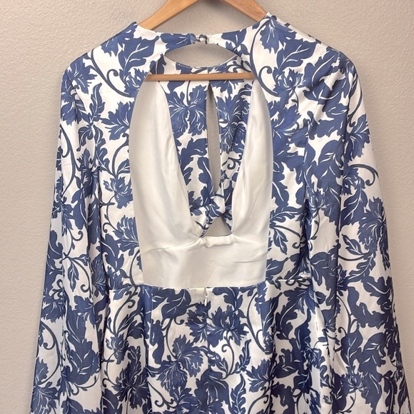 Significant Other Holly Dress Mini Long Balloon Sleeves Open Back Blue Floral 8 - Picture 8 of 13